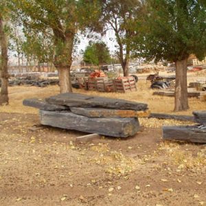 Piedras Segovia - Jardinería - Monolitos: Gris - negra